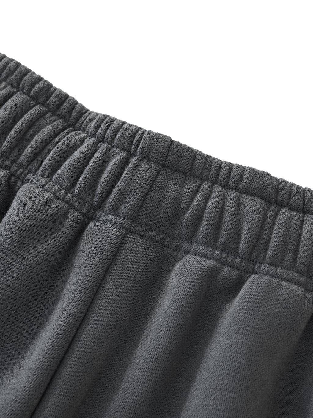 CB on Relaxed Drawstring Three-quarter Sweatpants